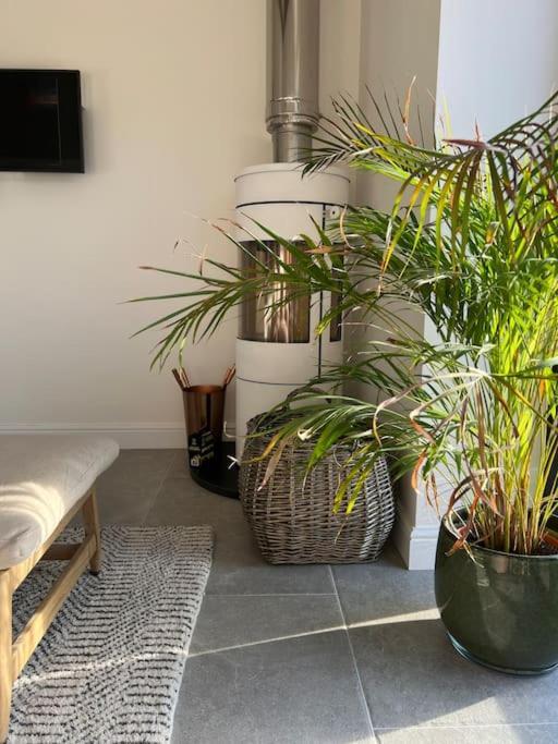 Brand New Listing - The Honey Pot In Stanton Villa Екстериор снимка